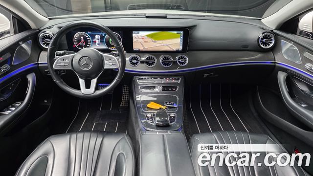 Mercedes-Benz CLS-Class CLS300d AMG Line