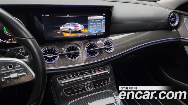 Mercedes-Benz CLS-Class CLS300d AMG Line