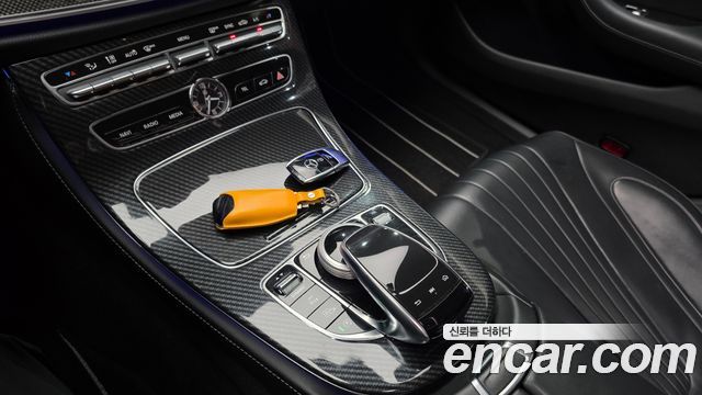 Mercedes-Benz CLS-Class CLS300d AMG Line
