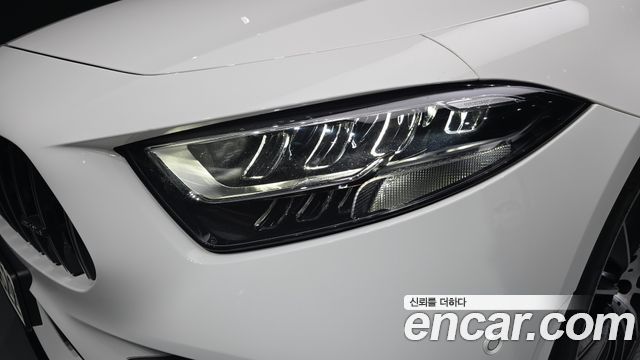 Mercedes-Benz CLS-Class CLS300d AMG Line