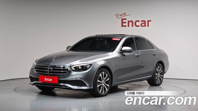Mercedes-Benz E-Class E300e 4MATIC Exclusive