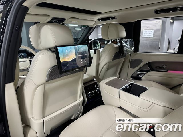 Land Rover Range Rover P550E AB