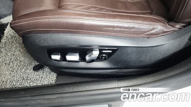 BMW 5-Series 530i M Sport Package Plus