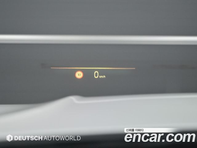 BMW 3-Series 320i