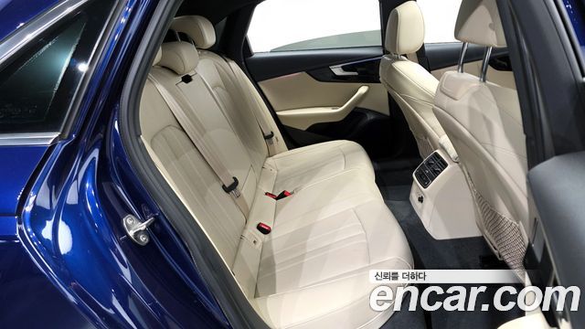 Audi A4 35 TDI Premium