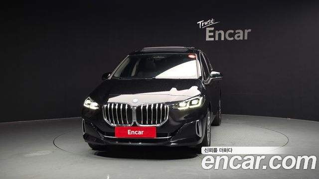 BMW 2-Series 220i Luxury