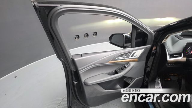 BMW 2-Series 220i Luxury