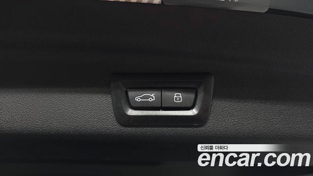 BMW 2-Series 220i Luxury