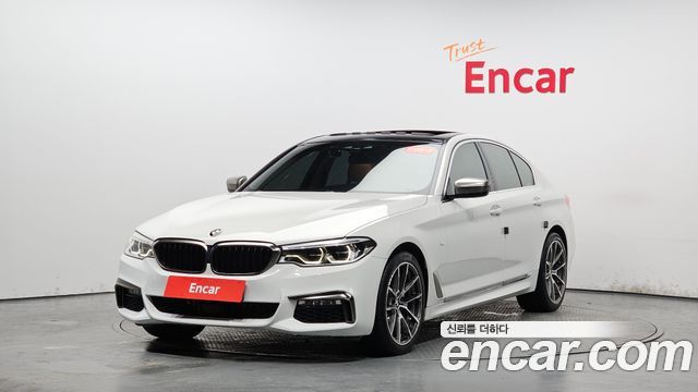 BMW 5-Series 520i Luxury