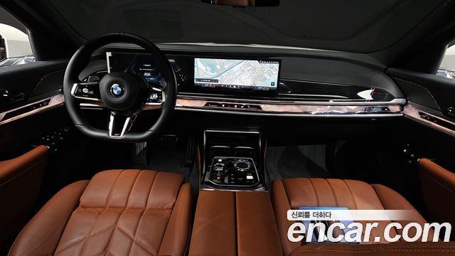BMW 7-Series 740i xDrive M Sport