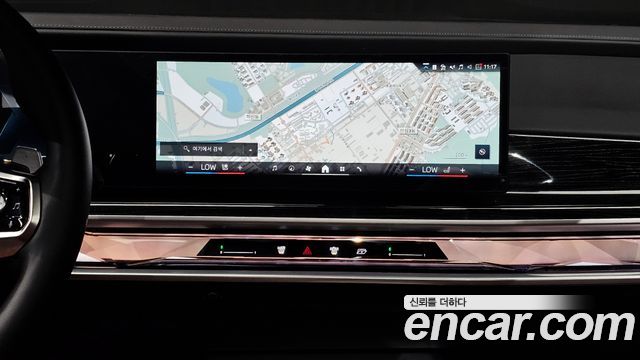 BMW 7-Series 740i xDrive M Sport