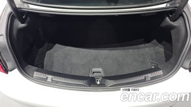 Mercedes-Benz E-Class E220d Coupe