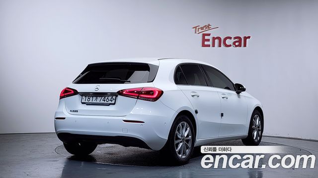 Mercedes-Benz A-Class A220 Hatchback