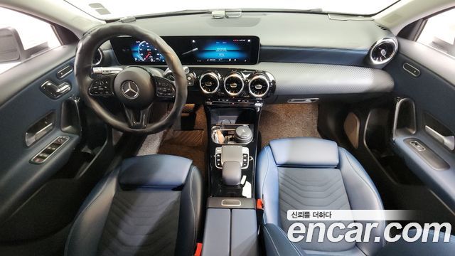 Mercedes-Benz A-Class A220 Hatchback