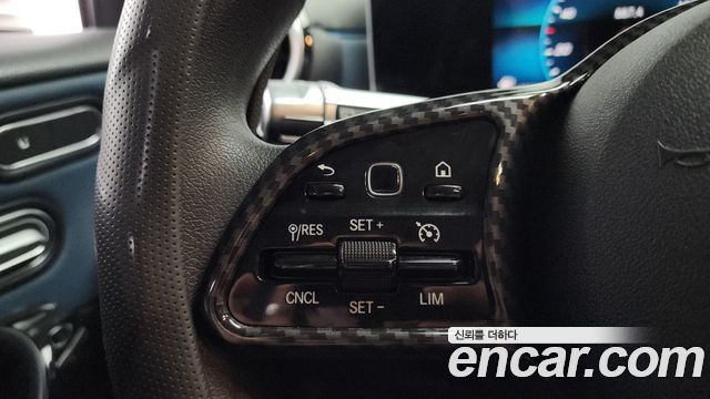 Mercedes-Benz A-Class A220 Hatchback