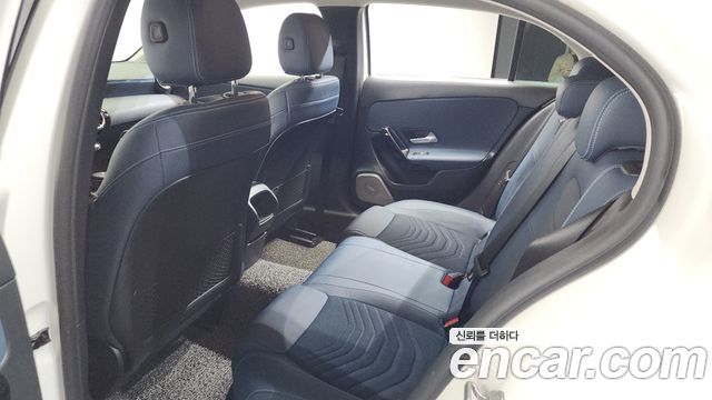 Mercedes-Benz A-Class A220 Hatchback