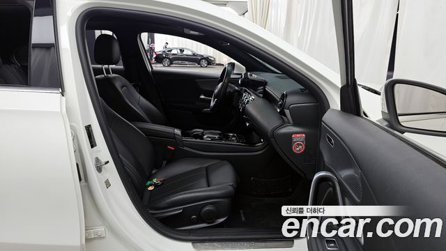 Mercedes-Benz A-Class A250 4MATIC Sedan