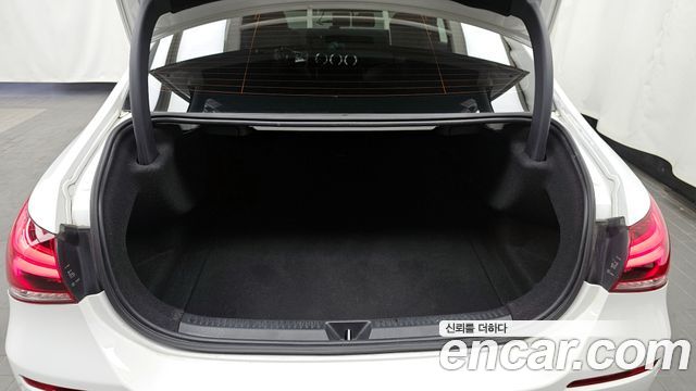 Mercedes-Benz A-Class A250 4MATIC Sedan