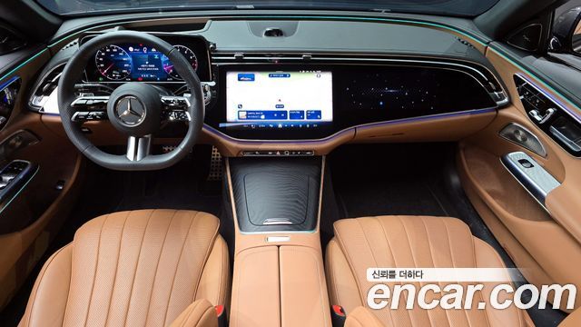 Mercedes-Benz E-Class E300 4MATIC AMG Line