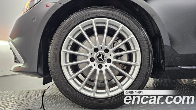 Mercedes-Benz E-Class E250 Exclusive
