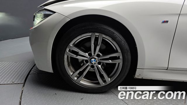 BMW 3-Series 320i M Sport