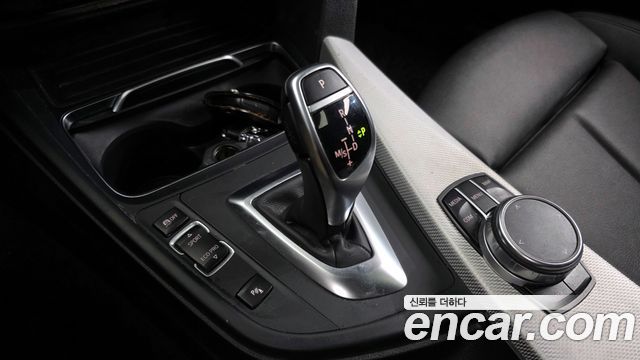 BMW 3-Series 320i M Sport