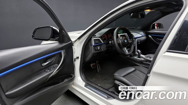 BMW 3-Series 320i M Sport