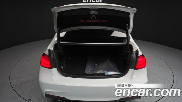 BMW 3-Series 320i M Sport