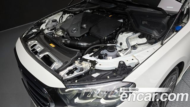 Mercedes-Benz E-Class E220d 4MATIC Exclusive
