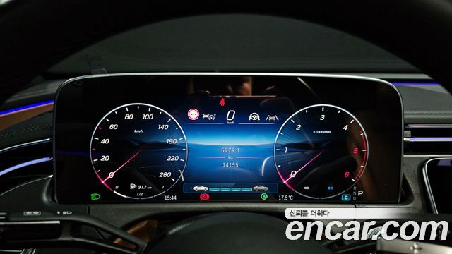 Mercedes-Benz E-Class E220d 4MATIC Exclusive