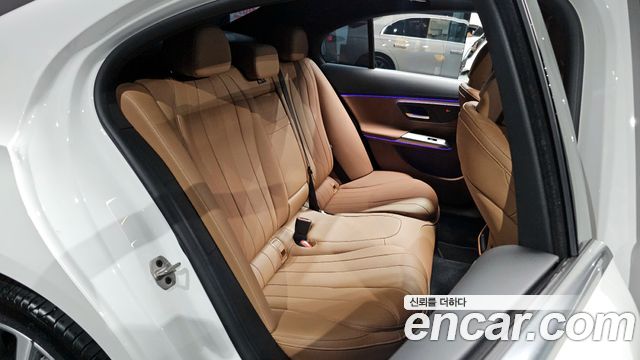 Mercedes-Benz E-Class E220d 4MATIC Exclusive