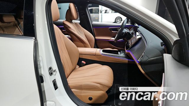 Mercedes-Benz E-Class E220d 4MATIC Exclusive