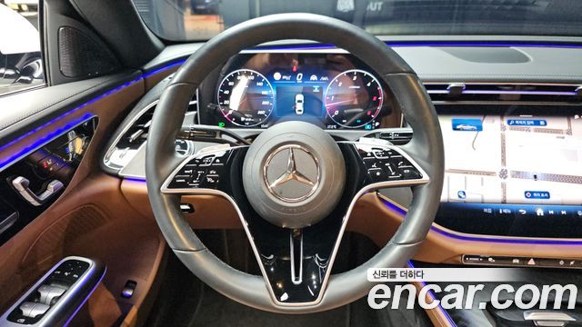 Mercedes-Benz E-Class E220d 4MATIC Exclusive