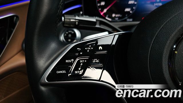 Mercedes-Benz E-Class E220d 4MATIC Exclusive
