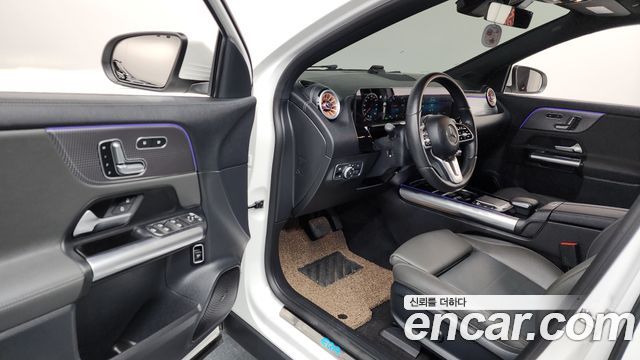 Mercedes-Benz EQA EQA250