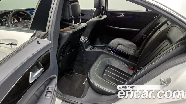 Mercedes-Benz CLS-Class CLS250 d 4MATIC AMG Line