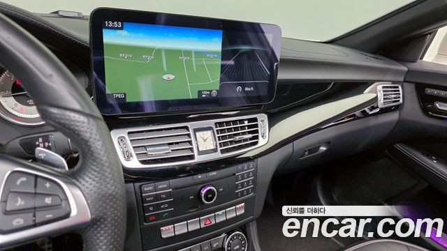 Mercedes-Benz CLS-Class CLS250 d 4MATIC AMG Line