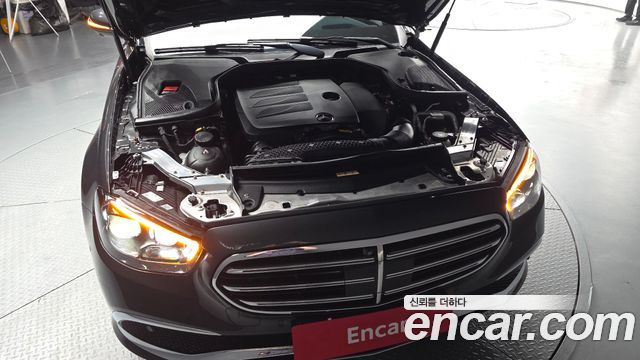 Mercedes-Benz E-Class E350 4MATIC Exclusive