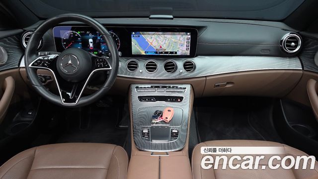 Mercedes-Benz E-Class E350 4MATIC Exclusive