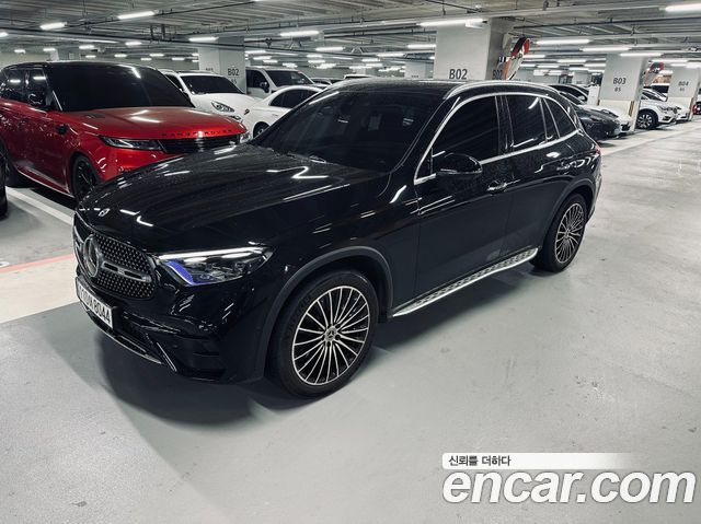 Mercedes-Benz GLC-Class GLC300 4MATIC AMG Line