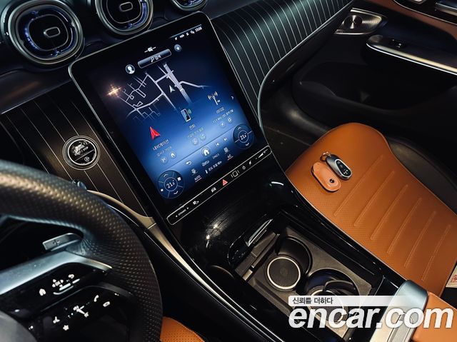 Mercedes-Benz GLC-Class GLC300 4MATIC AMG Line