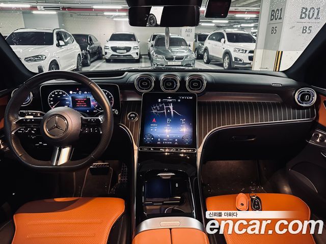 Mercedes-Benz GLC-Class GLC300 4MATIC AMG Line