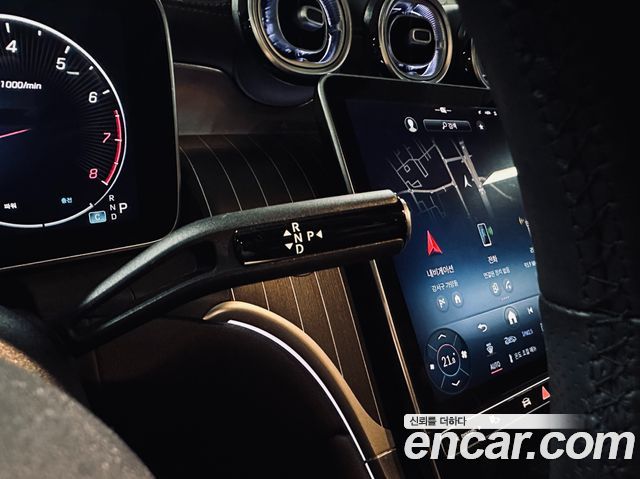 Mercedes-Benz GLC-Class GLC300 4MATIC AMG Line