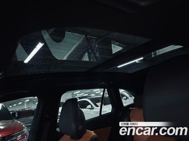 Mercedes-Benz GLC-Class GLC300 4MATIC AMG Line