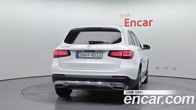 Mercedes-Benz GLC-Class GLC300 4MATIC