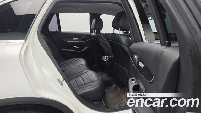 Mercedes-Benz GLC-Class GLC300 4MATIC