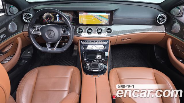 Mercedes-Benz E-Class E300 4MATIC AMG Line