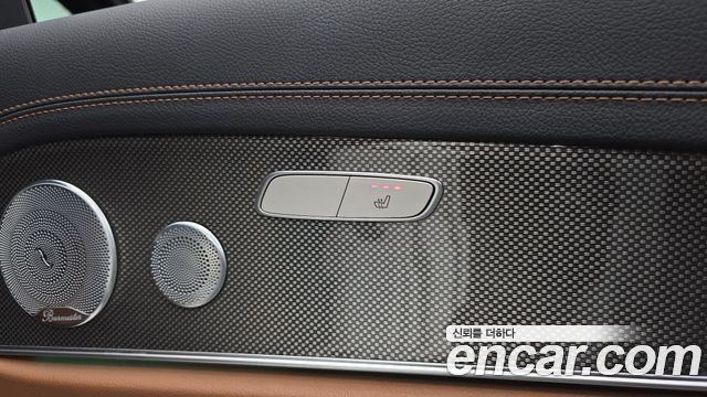 Mercedes-Benz E-Class E300 4MATIC AMG Line
