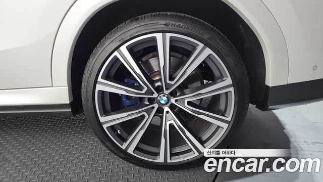 BMW X6 xDrive40i M Sports Online Exclusive Edition