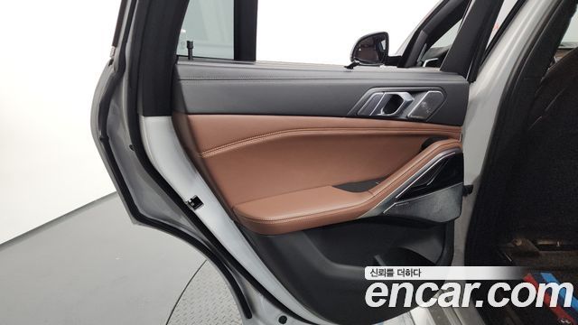 BMW X6 xDrive40i M Sports Online Exclusive Edition
